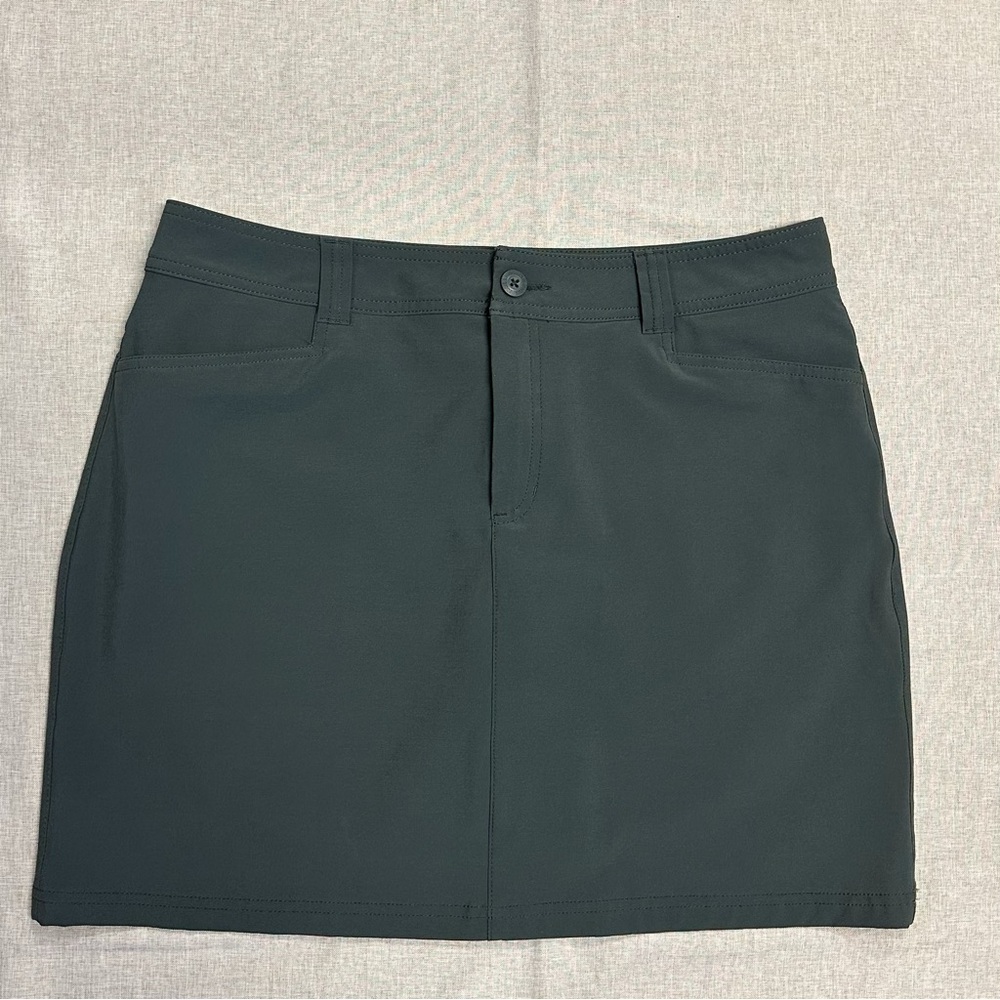 Eddie Bauer Women's Athletic Skort Size 10 Pockets